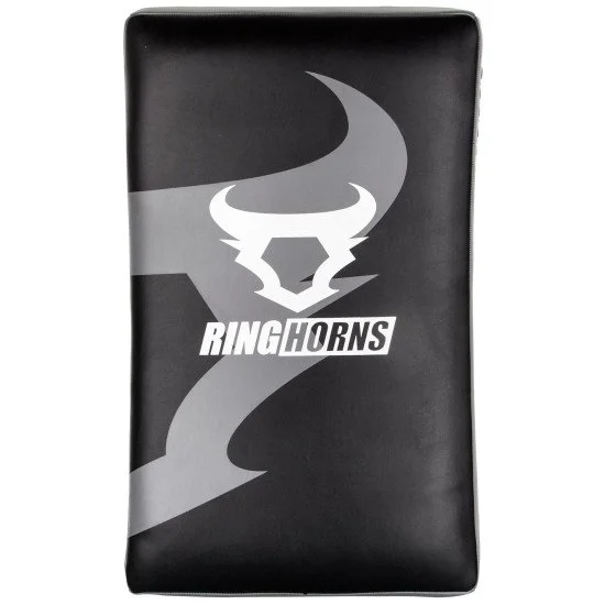 Щит за удари с крак RINGHORNS BLACK
