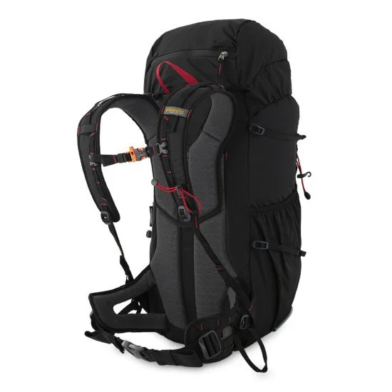 Туристическа раница PINGUIN Fly 30 л New - Черен Туристическа раница PINGUIN Fly 30 л New - Черен