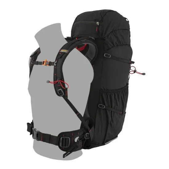 Туристическа раница PINGUIN Fly 30 л New - Черен Туристическа раница PINGUIN Fly 30 л New - Черен