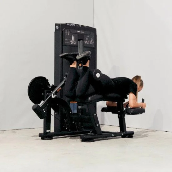 Уред за крака EVOLVE Ultra Series Selectorized Leg Curl