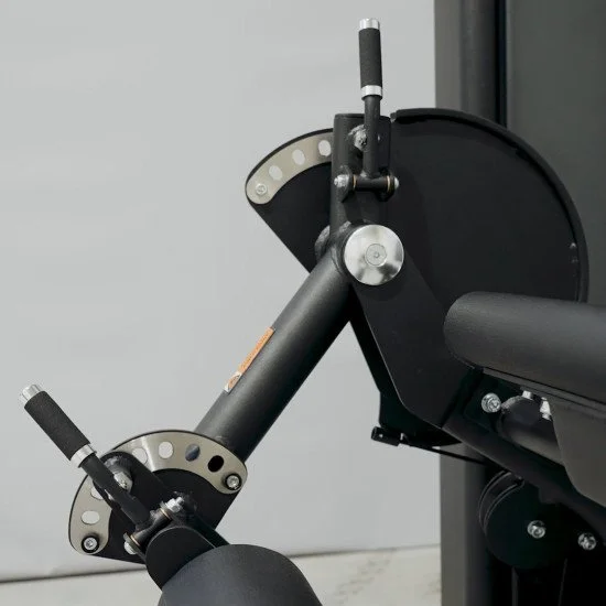Уред за крака EVOLVE Ultra Series Selectorized Leg Extension