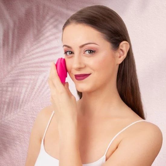 Масажна четка за почистване на лице inSPORTline Cuddlecheek