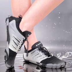 Аква обувки inSPORTline Solaric - Черен