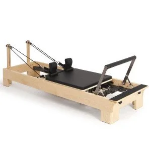 Пилатес реформър ELINA Wooden Reformer
