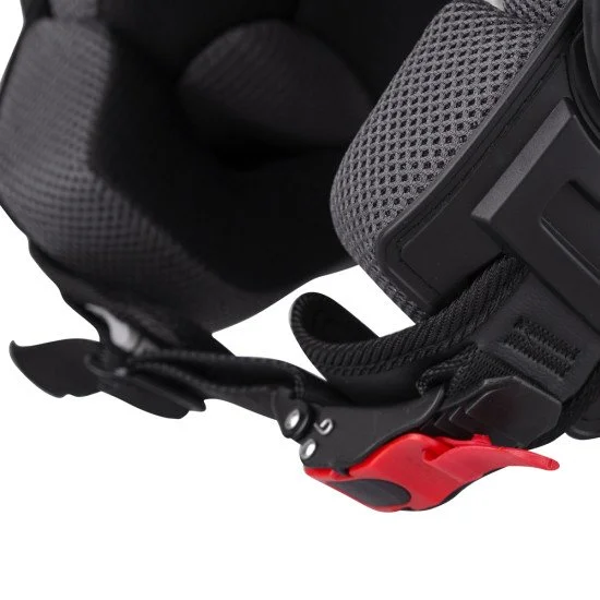 Каска за скутер W-TEC FS-710S Revolt - Черен